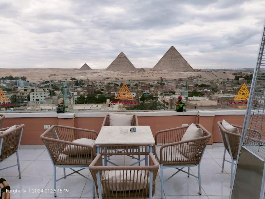 Apartment Pyramids-view *